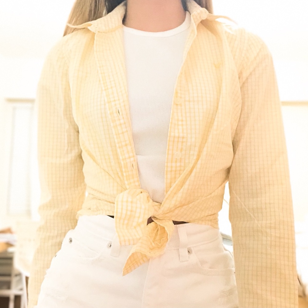 AMERICAN EAGLE Button Down Shirt